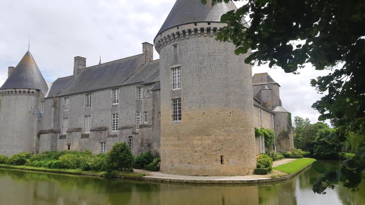 Chambre D'Hote-Appart Hotel Le Jardin Lison Eksteriør billede